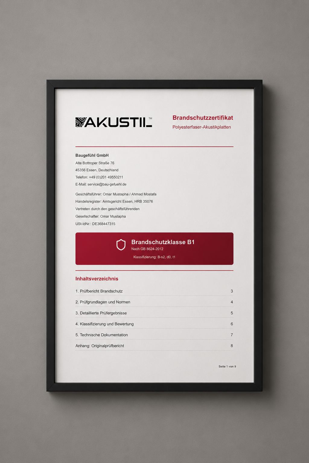ChatGPT Image 9. Juli 2026, 14_44_20 AKUSTIL Brandschutzzertifikat Polyesterfaser-Akustikplatten Brandschutzklasse B1 Zertifikat gerahmt